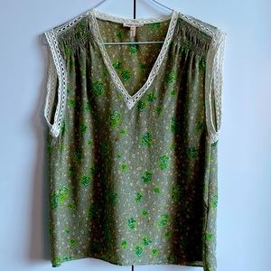 Rebecca Taylor light green floral with embroidery top size 4 like new